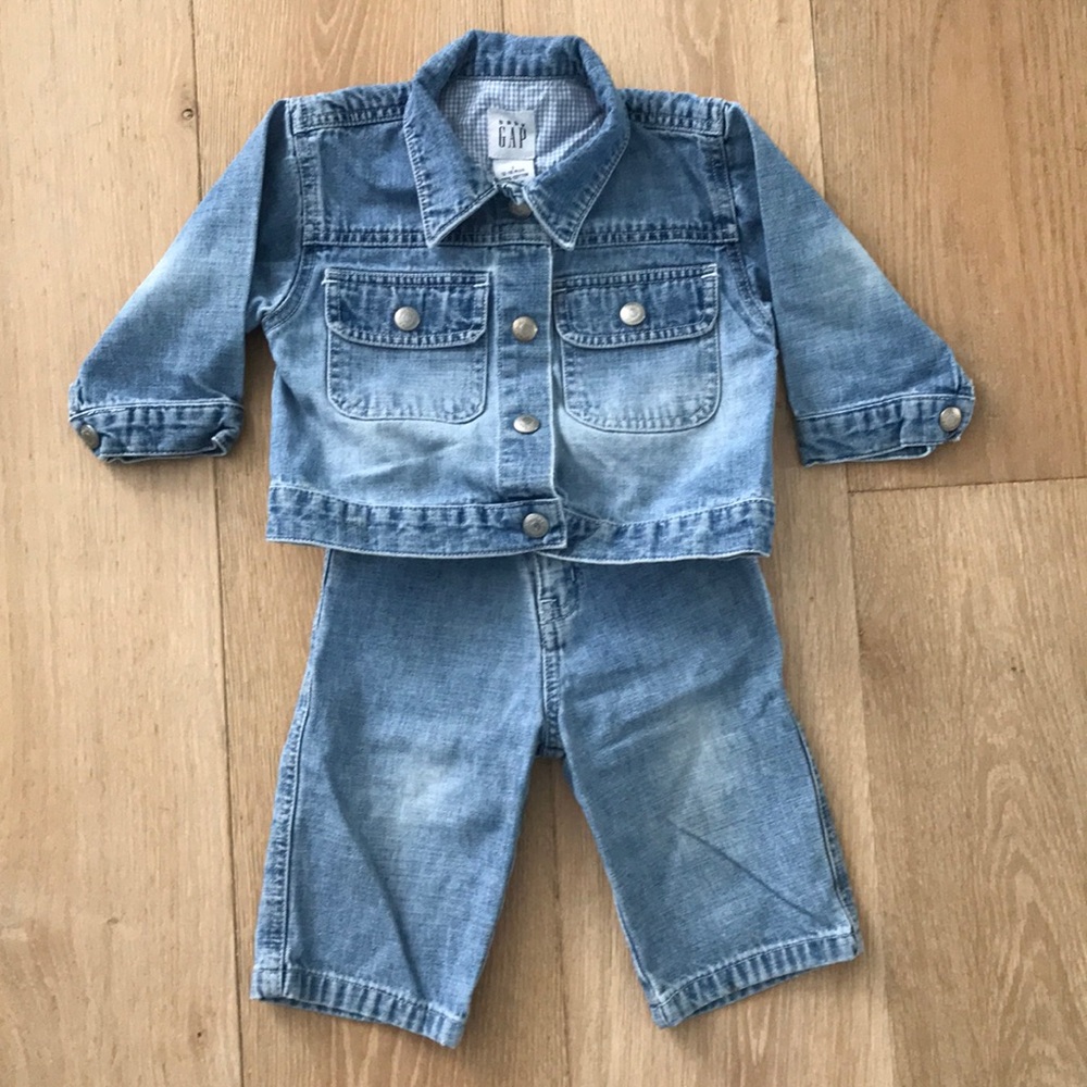 Baby Gap size 12-18 months jean jacket and jeans